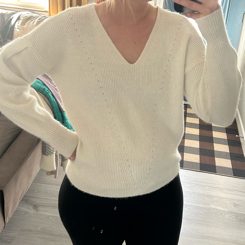 Lulus balloon sleeve sweater